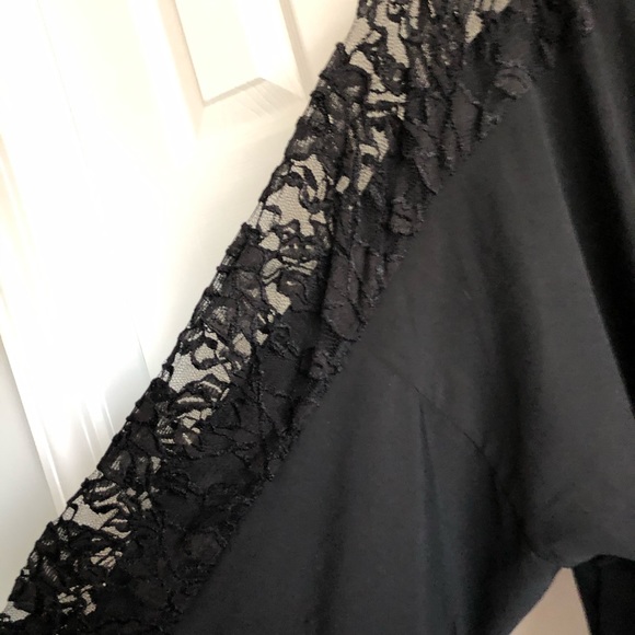 Cover up - Picture 2 of 2